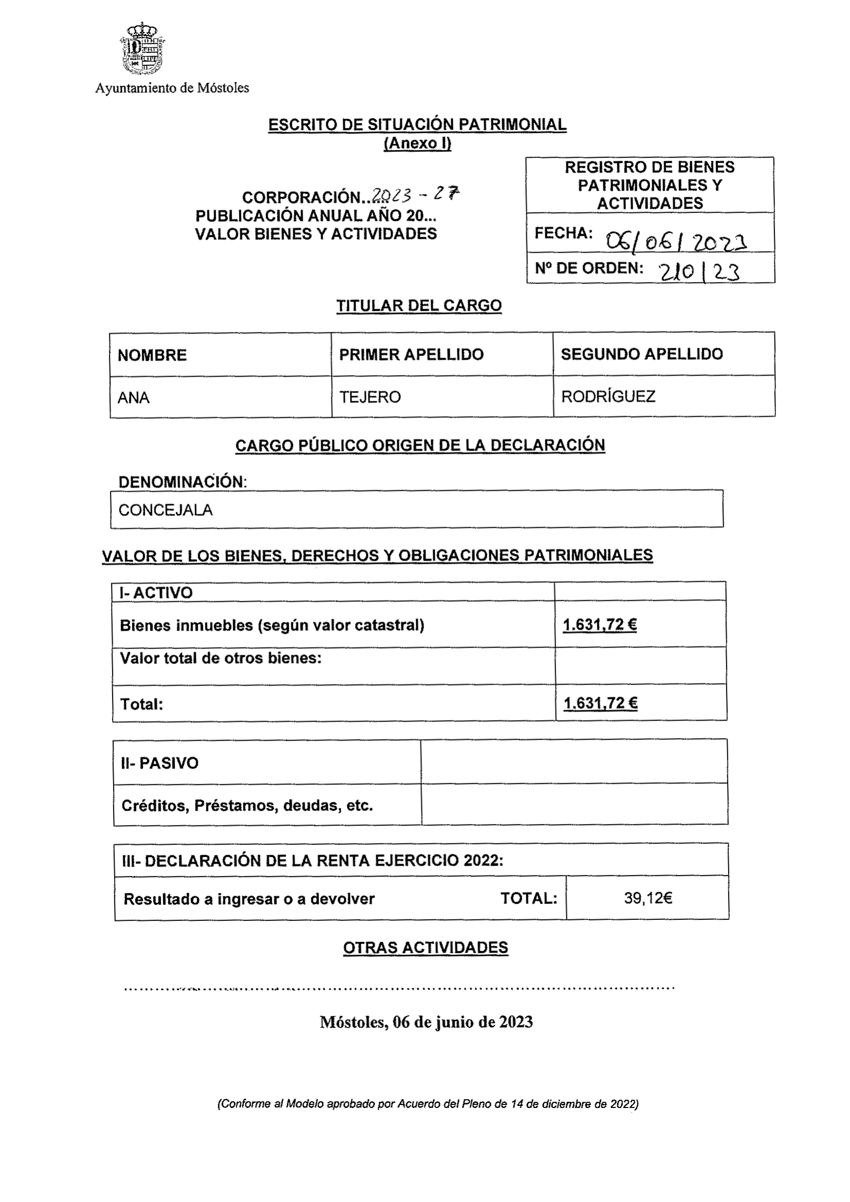 Escaneo de la página 1