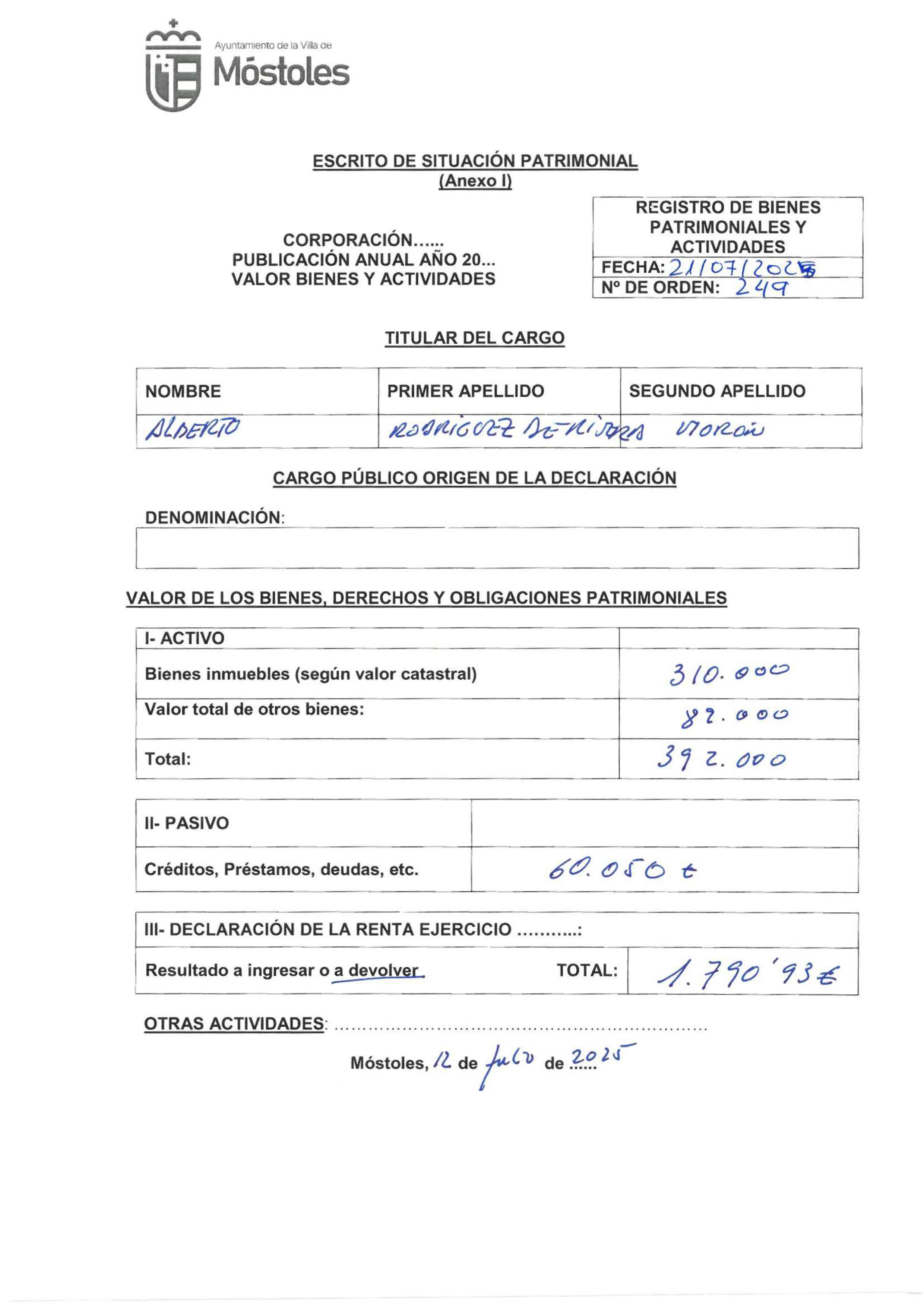 Escaneo de la página 1