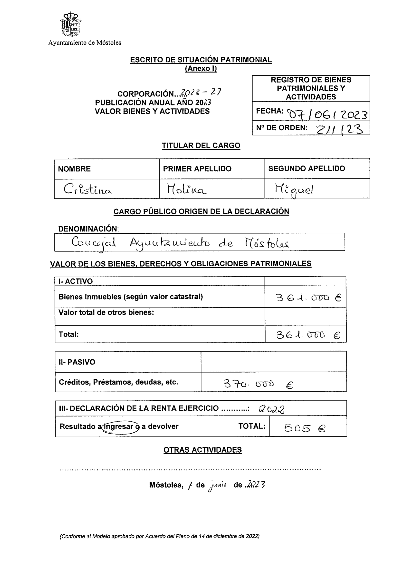 Escaneo de la página 1