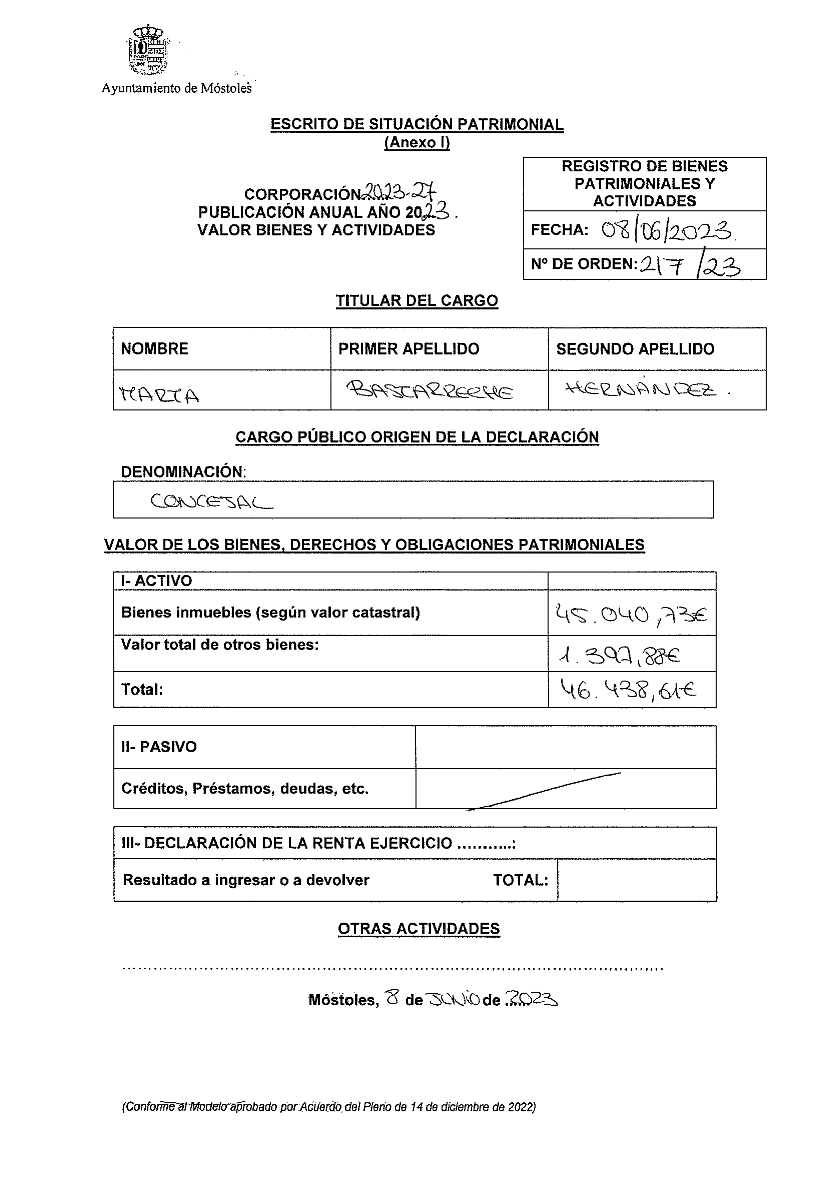 Escaneo de la página 1